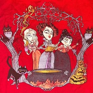 Medium Tim Burton Style Hocus Pocus Red Disney Shirt